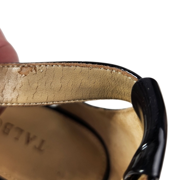 Women's 7 M Talbots Black Patent Leather Ankle Strap Sandals Heels Pump 2.5" - Picture 12 of 12